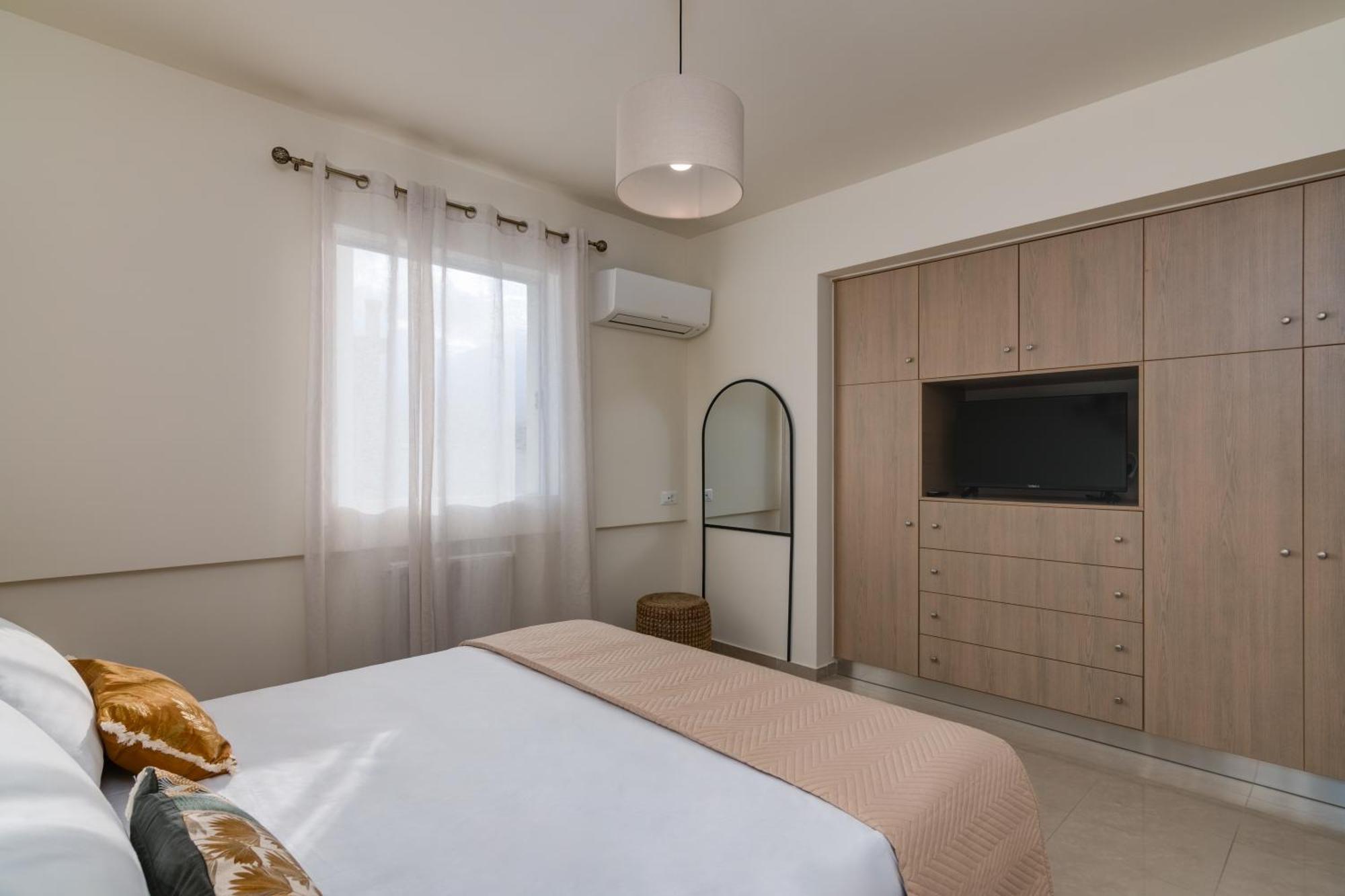 Oikies Luxury Apartments With Private Free Parking Area Ajos Nikolaos Zewnętrze zdjęcie